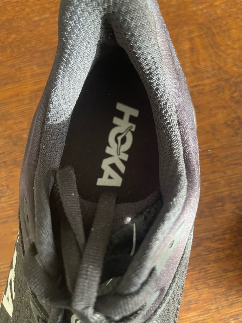 Hoka Black and White Bondi 9 - worn 1x - Picture 9 of 11
